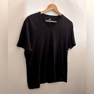 H&M Men’s V Neck T Shirt
